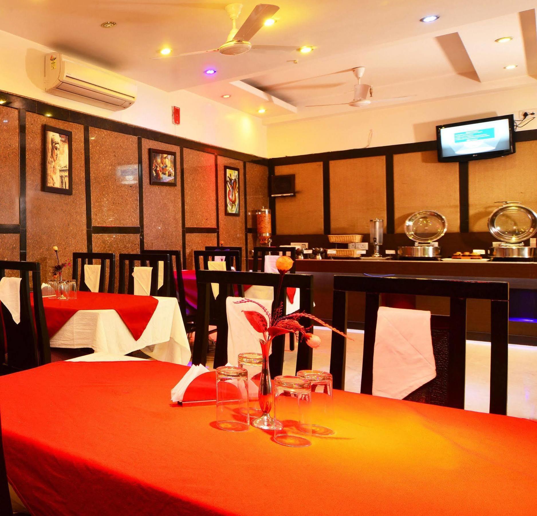 Hotel Shipra International Neu-Delhi Exterior foto
